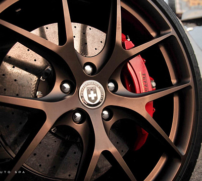 Фото дисков HRE P101 на Ferrari GTC4Lusso