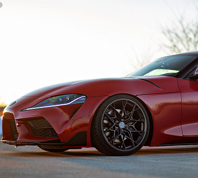 Фото дисков HRE FF10 на Toyota Supra A90