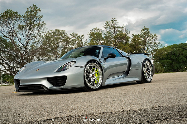 Фото дисков Anrky XR-301 Полированный лак на Porsche 918 Spyder
