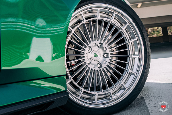 Фото дисков Vossen LC3-06 (3-Piece) Глянцевый лак на BMW 5/M5 (G60/G90)