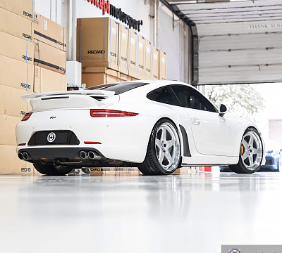 Фото дисков HRE 527 на Porsche 911 VII