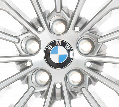 BMW 731