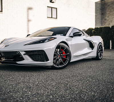 Фото дисков Vossen EVO-2 на Chevrolet Corvette C8
