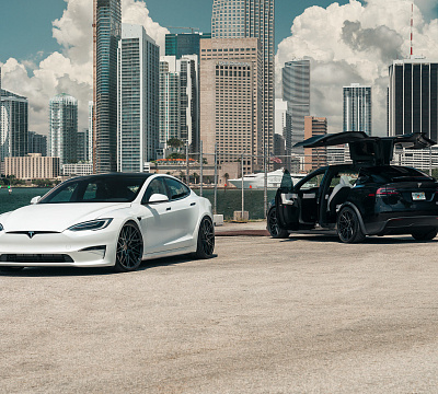 Фото дисков Vossen HF-7 на Tesla Model S