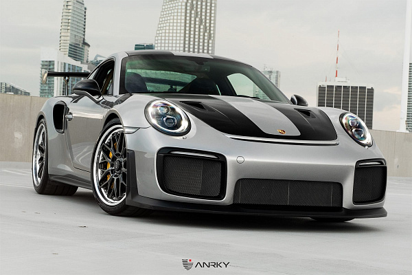 Фото дисков Anrky RS1 Черный глянец на Porsche 911 VII