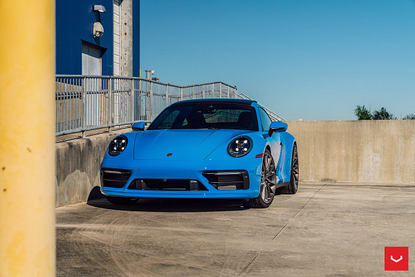 Фото дисков Vossen HF-4T Сатиновый графит на Porsche 911 VIII