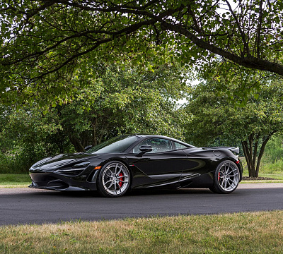 Фото дисков Anrky AN21 на McLaren 720S