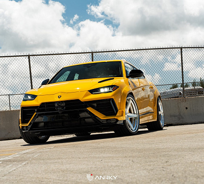 Фото дисков Anrky RS5.3 на Lamborghini Urus