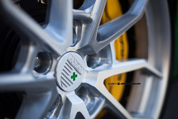 Фото дисков Anrky AN31 Глянцевый лак на Mercedes-Benz AMG GT I