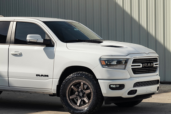 Фото дисков 4PLAY 4PS63 Сатиновая бронза на Ram 1500 V
