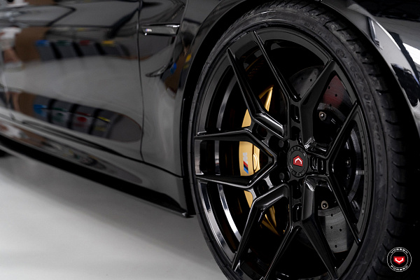 Фото дисков Vossen EVO-4 Черный глянец на BMW 4/M4 (F32/F82)