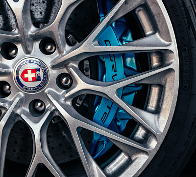 Фото дисков HRE P200 на Chevrolet Corvette C6