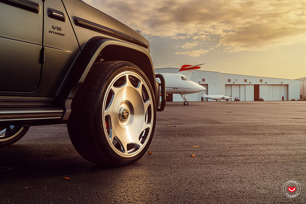 Фото дисков Vossen S17-19T Глянцевый лак на Mercedes-Benz G-Class III