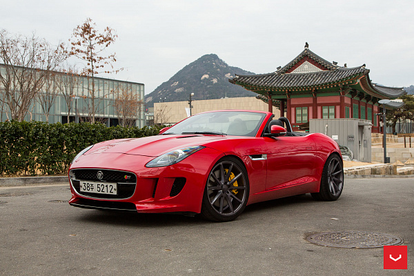 Фото дисков Vossen VFS-1 Глянцевый графит на Jaguar F-Type