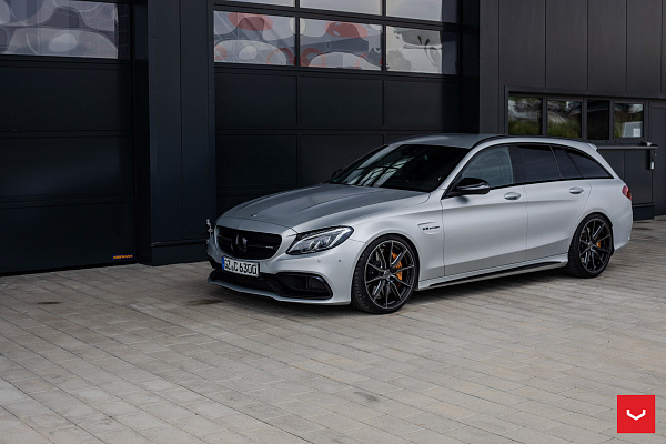 Фото дисков Vossen HF-3 Глянцевый темный лак на Mercedes-Benz C-Class (W205)