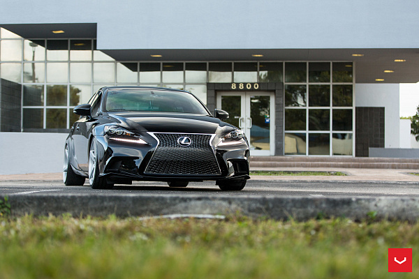Фото дисков Vossen CV3 Серебро на Lexus IS II
