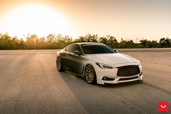 Фото дисков Vossen HF-2 Глянцевое золото на Infiniti Q60 II