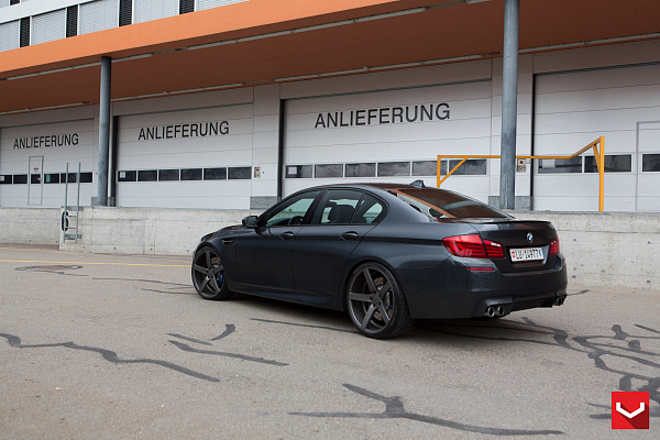Фото дисков Vossen CV3 Сатиновый графит на BMW 5/M5 (F10)