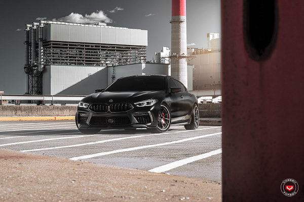 Фото дисков Vossen EVO-2 (3-Piece) Черный глянец на BMW 8/M8