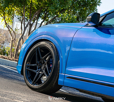 Фото дисков Anrky S1-X3 на Audi Q8