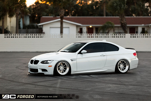 Фото дисков BC Forged LE10 // MLE10 Глянцевый лак на BMW 3/M3 (E90)