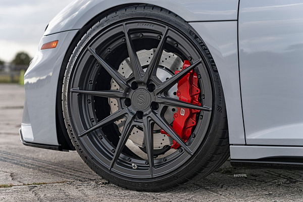 Фото дисков Strasse Wheels SV10 Deep Concave Duoblock Черный сатин на Audi R8 (4S)