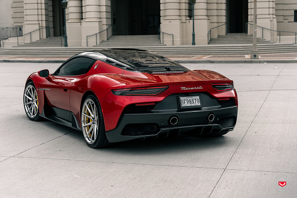 Фото дисков Vossen EVO-2 Полированный лак на Maserati MC20