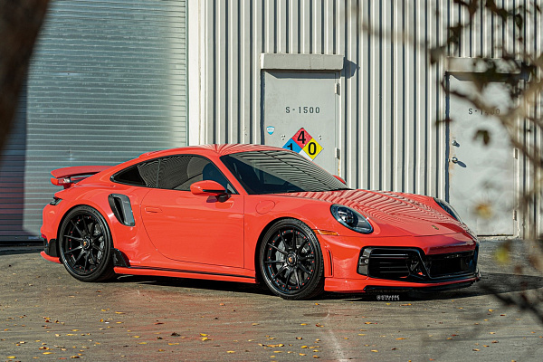Фото дисков Strasse Wheels SV10 Deep Concave Duoblock Черный сатин на Porsche 911 VIII