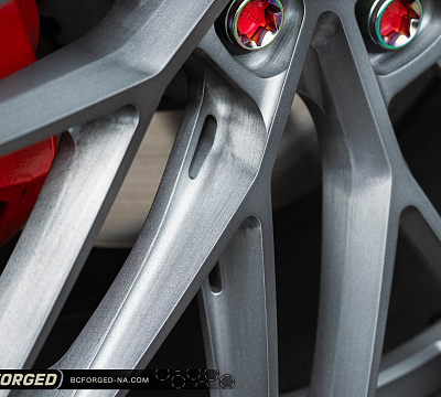 Фото дисков BC Forged HCA675 на Tesla Model 3