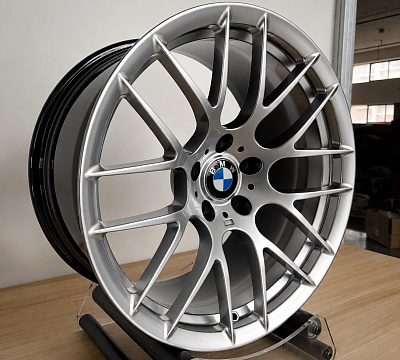 19" диски в дизайне BMW 359M и окрасе Hyper Silver