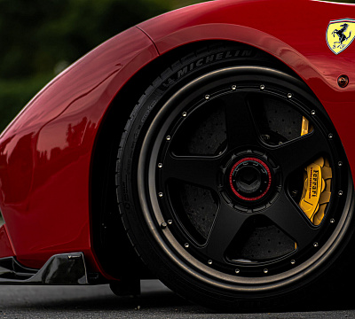 Фото дисков Vossen GEN-01 (3-Piece) на Ferrari 488