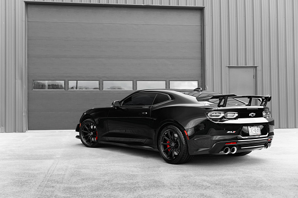 Фото дисков Brixton Forged R11-RS Черный сатин на Chevrolet Camaro VI
