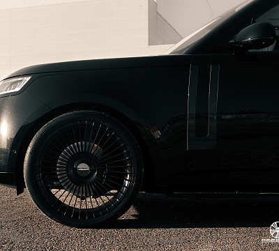 Фото дисков Vossen S17-16 на Land Rover Range Rover V