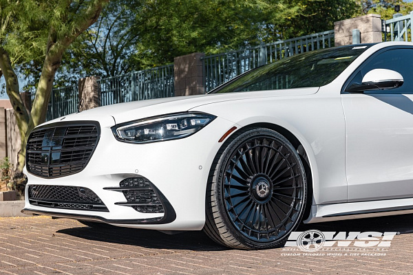 Mercedes-Benz S580