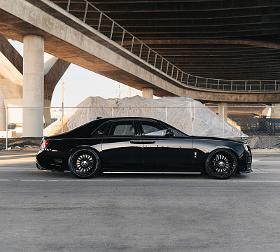Фото дисков Vossen UV-6 на Rolls-Royce Ghost II