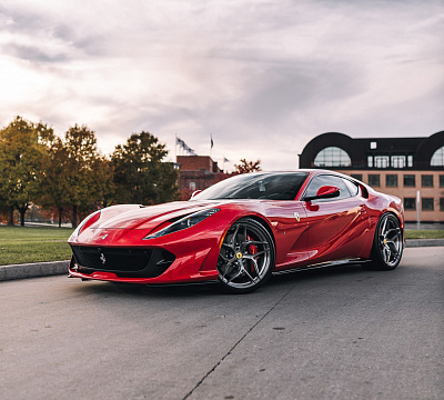 Фото дисков Brixton Forged PF5 на Ferrari 812