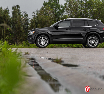 Фото дисков Vossen VFS-2 на Volkswagen Atlas