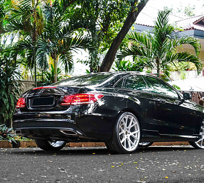 Фото дисков Vossen VFS-6 на Mercedes-Benz E-Class (W212, S212, C207)