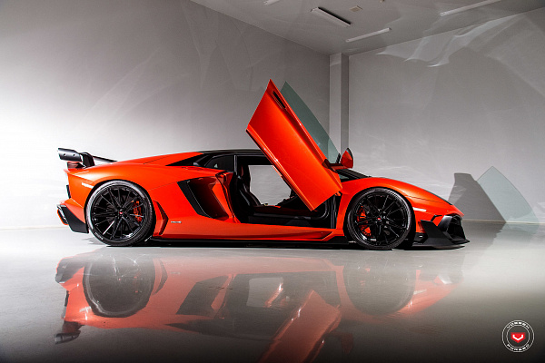 Lamborghini Aventador