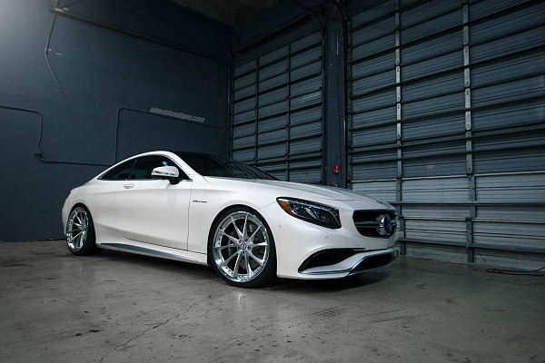 Фото дисков HRE S204 Глянцевый лак на Mercedes-Benz S-Class (W222, C217)