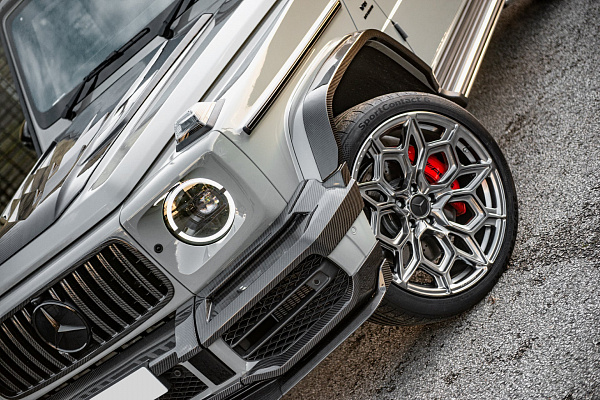 Фото дисков Kahn Type 57 RS Глянцевый лак на Mercedes-Benz G-Class III