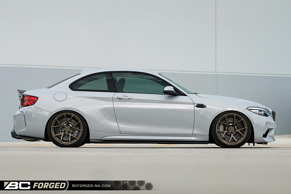 Фото дисков BC Forged RS41 Сатиновая бронза на BMW 2/M2 (F22/F87)