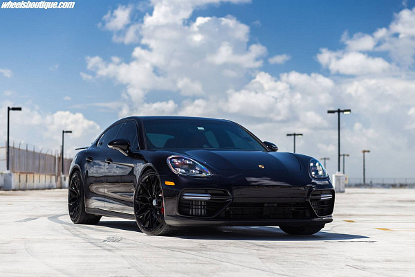 Фото дисков HRE P200 Черный глянец на Porsche Panamera II