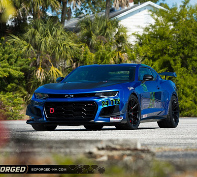 Фото дисков BC Forged RZ05 на Chevrolet Camaro VI