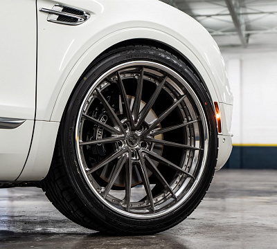 Фото дисков Anrky AN39 на Bentley Bentayga