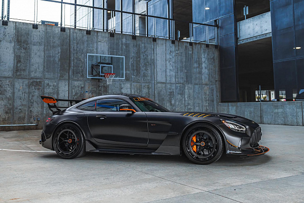Фото дисков Brixton Forged PF7 Aerotech Черный сатин на Mercedes-Benz AMG GT I