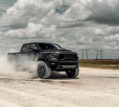 Фото дисков Vossen HF6-1 на Ram 1500 V