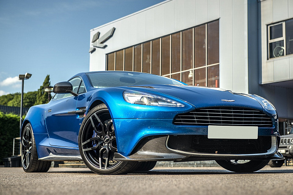 Фото дисков Kahn Superleggera Алмазная проточка на Aston Martin Vanquish 2