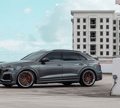 Фото дисков Anrky S3-X1 на Audi Q8