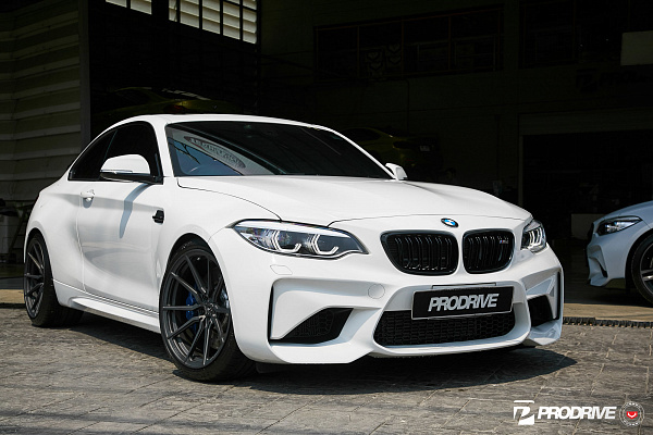 Фото дисков Vossen M-X2 Сатиновый графит на BMW 2/M2 (F22/F87)